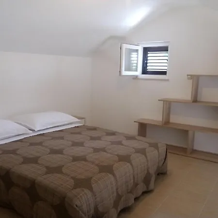 Seaside Secluded Apartments Cove Rapak, Hvar - 8767 Apartment *